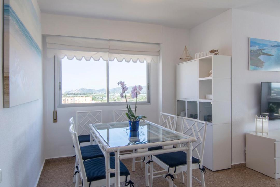 Bright Apartment Steps Away From The Beach El El Mareny Blau Esterno foto